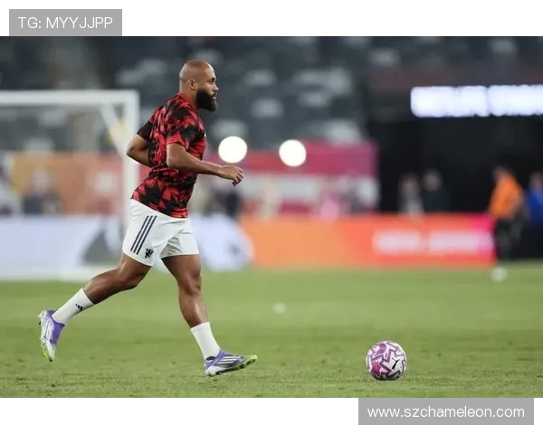 姆伯莫以三场三球一助表现荣膺曼联十月最佳球员